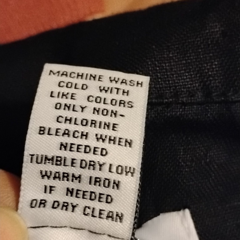 Lucy & Laurel Woman's 100% Linen Black Snap Down Top, Size: 1X - Picture 10 of 10
